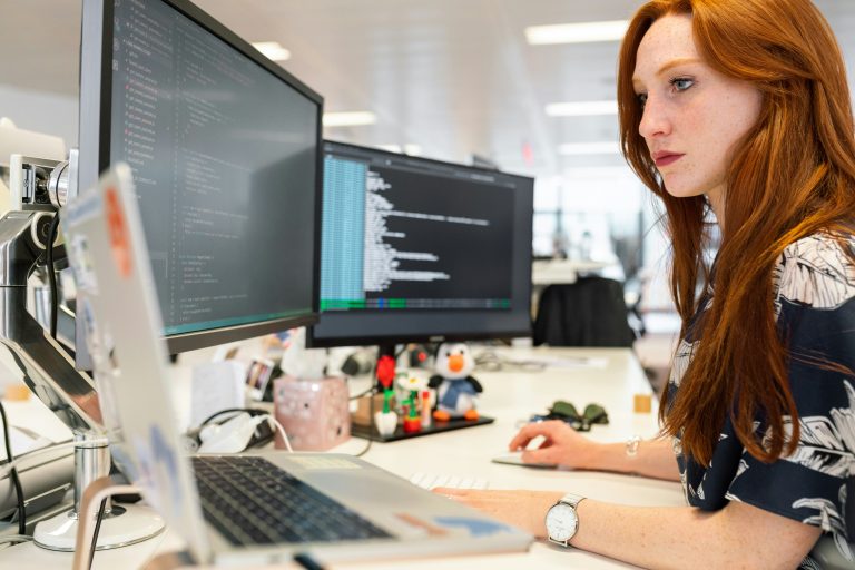 The Forward Deployed Engineer: 2026's Hottest Job Title - Gigged.AI